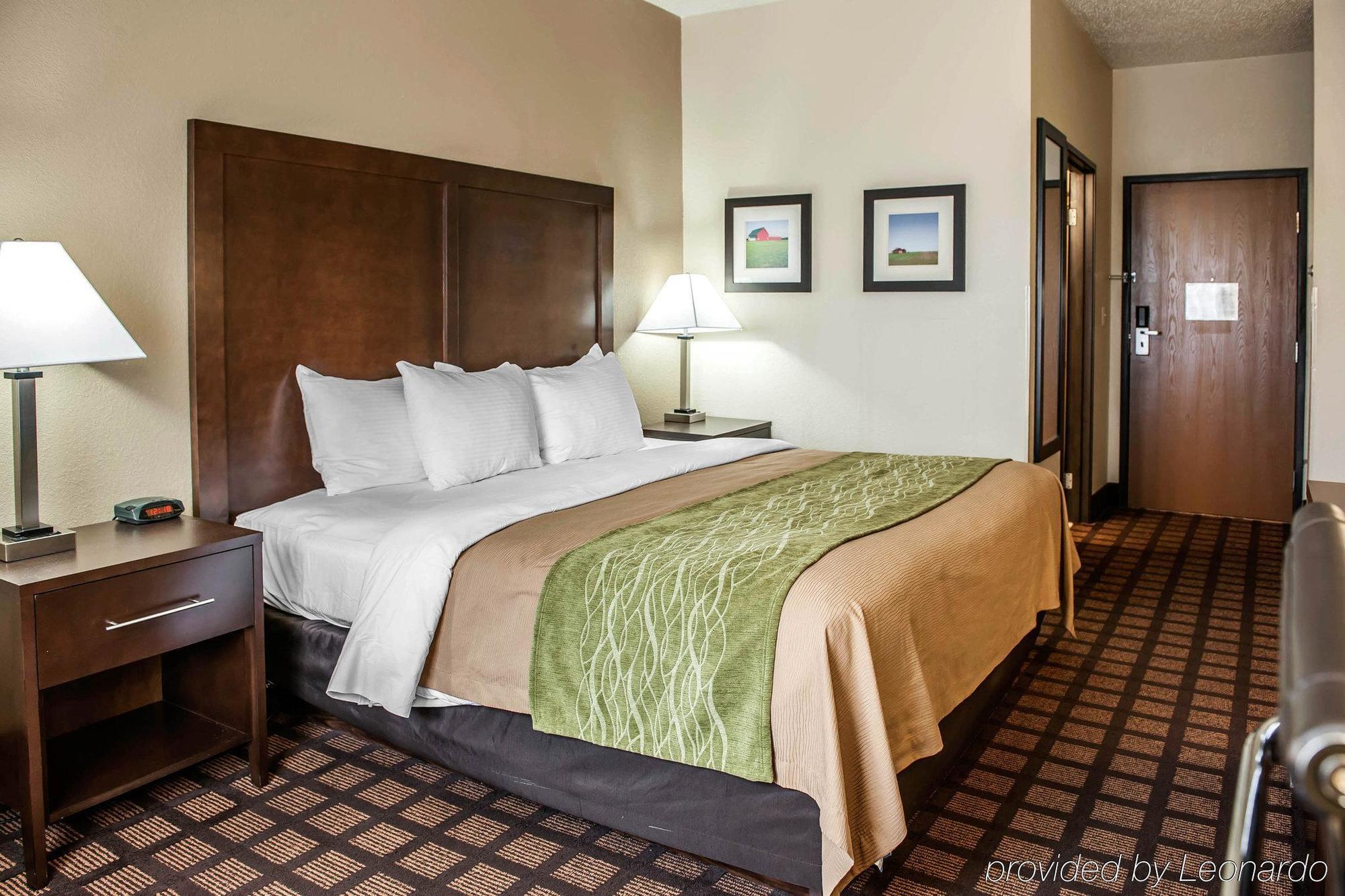 Hotel Baymont By Wyndham Richmond I-70 Extérieur photo