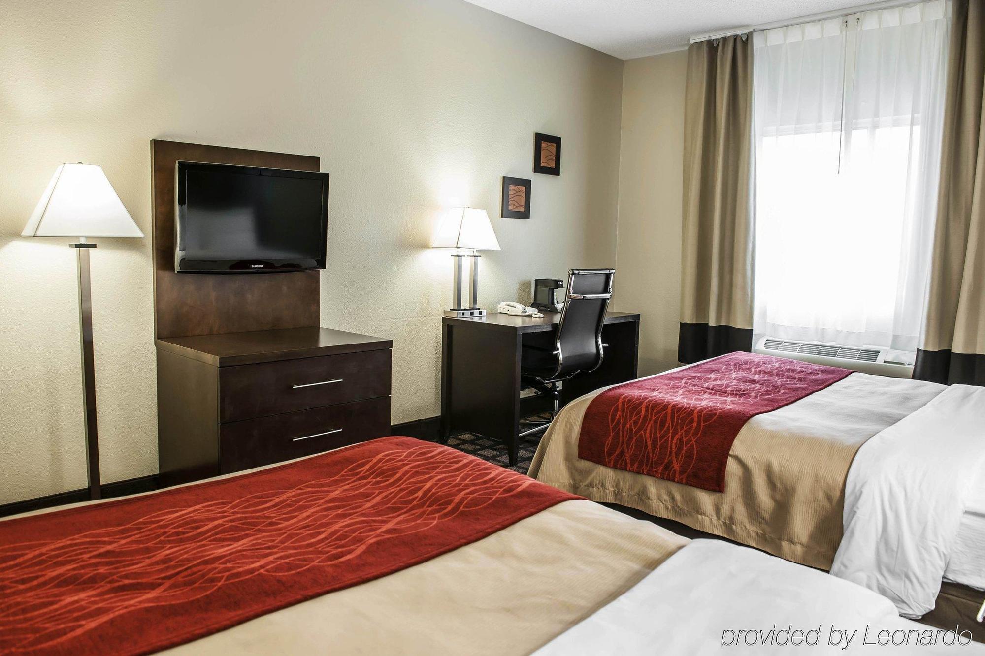 Hotel Baymont By Wyndham Richmond I-70 Extérieur photo